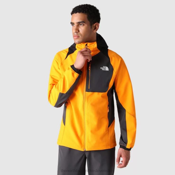HLH082223 oranžová The North Face pánska atletická outdoorová softshellová mikina s kapucňou